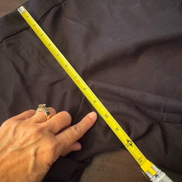 J Crew 5" classic chino short Black size 10 - Picture 12 of 14